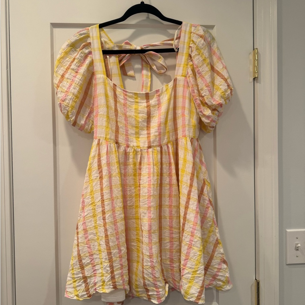 💖MABLE CLOTHING MINI DRESS💖 - Picture 2 of 4